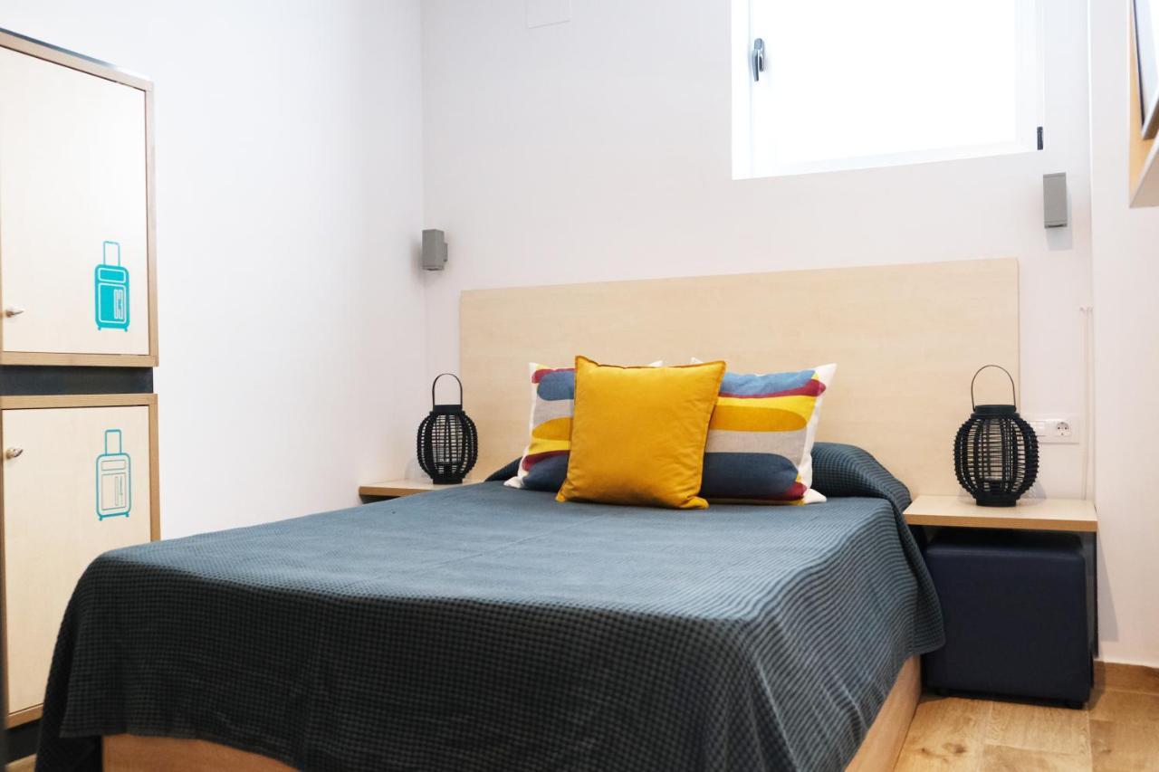 Take Surf Hostel Conil Conil De La Frontera Eksteriør bilde