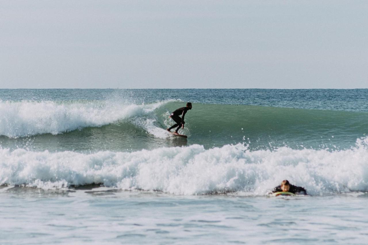 Take Surf Hostel Conil Conil De La Frontera Eksteriør bilde