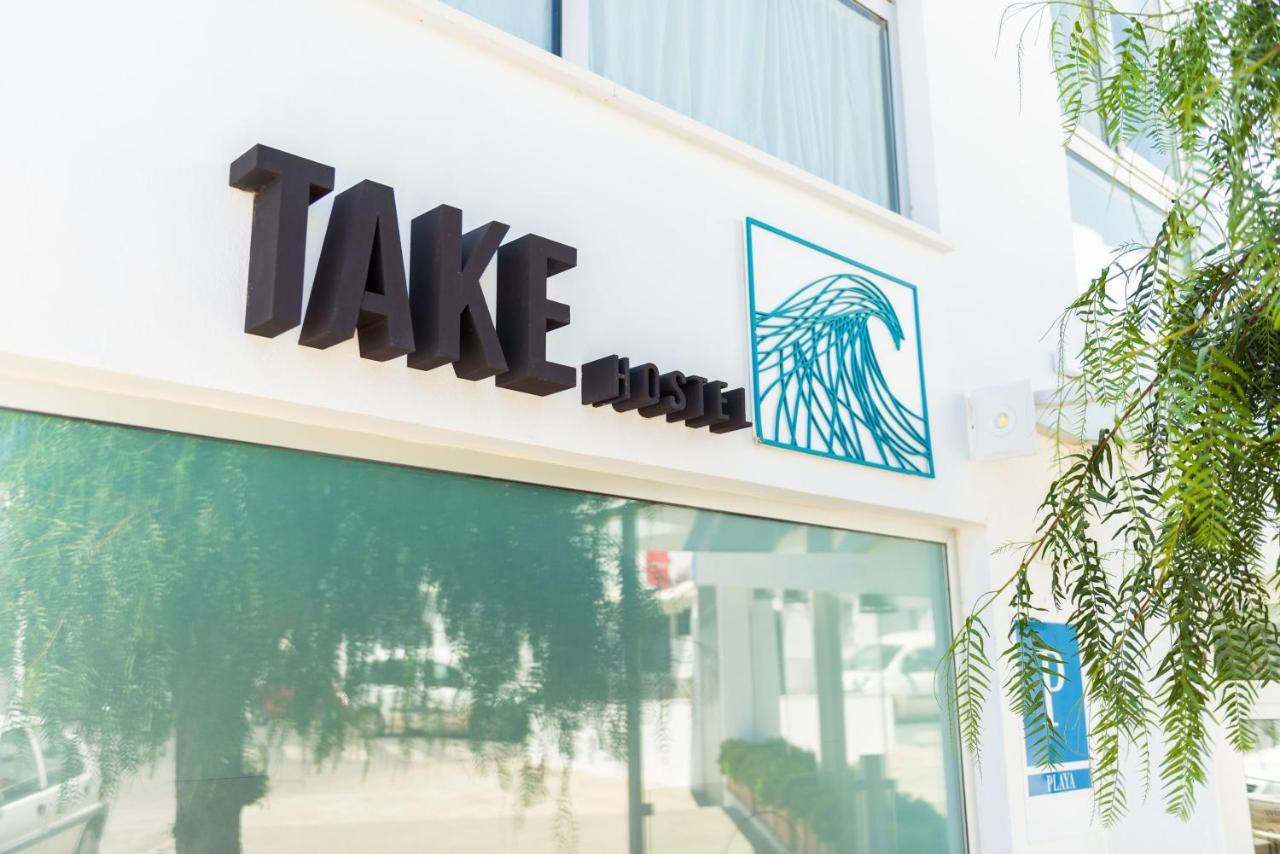 Take Surf Hostel Conil Conil De La Frontera Eksteriør bilde